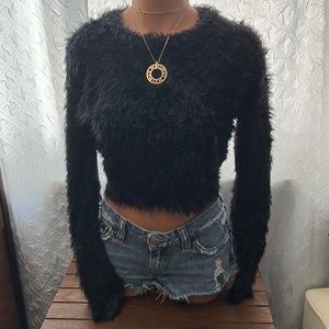 Brandy Melville Cropped Sweater
